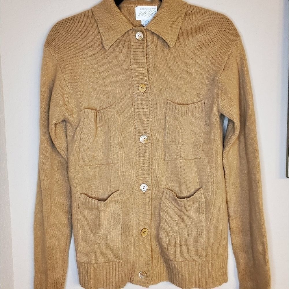 Lord and Taylor vintage 4 pockets 100% Lambswool sweater - Picture 4 of 9